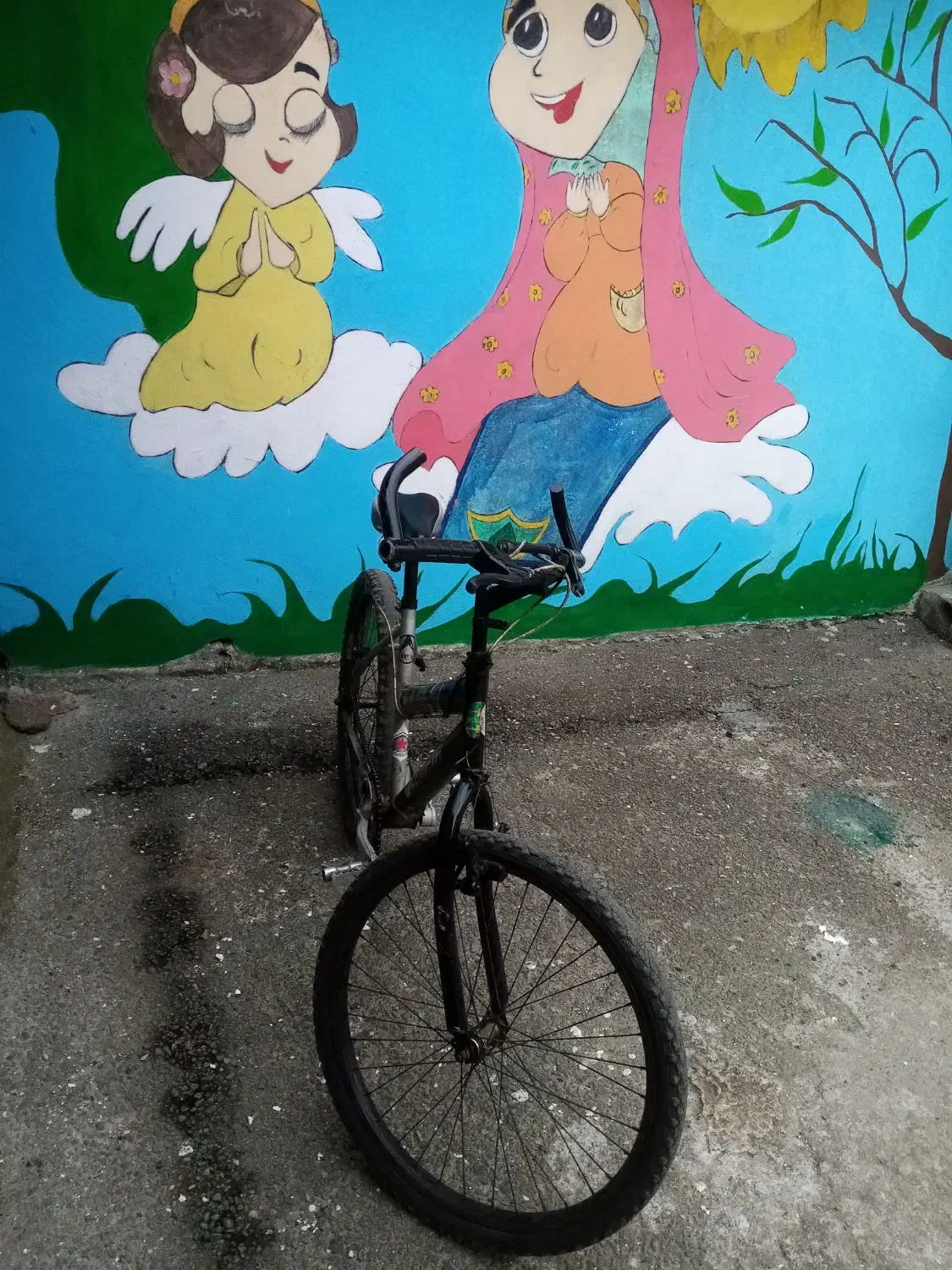 دوچرخه 24 ویوا مشکی سالم|دوچرخه، اسکیت، اسکوتر|بندر انزلی, لیچارگی حسن رود|دیوار