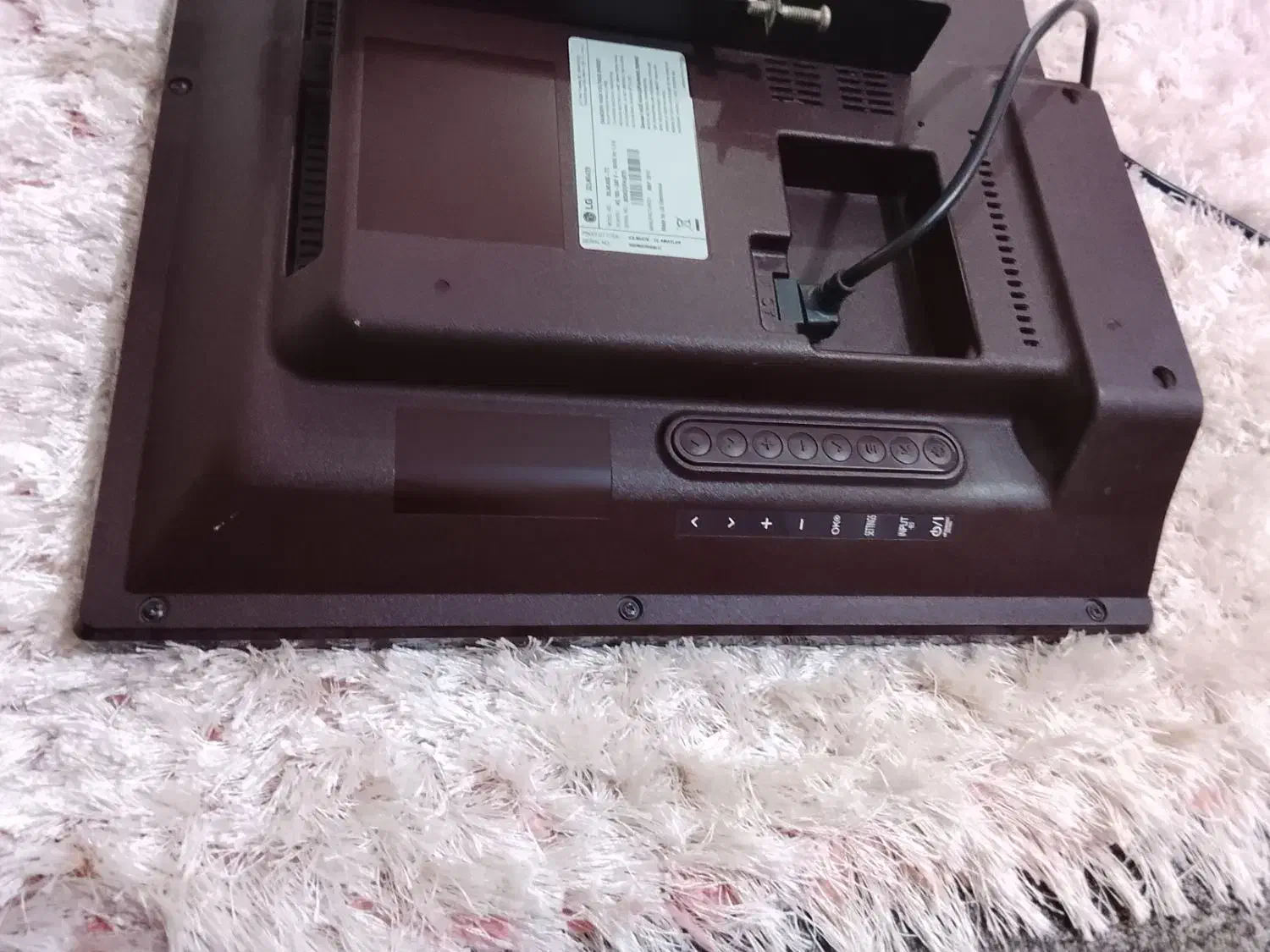 تلویزیون 32اینچ ال جی درحد نو|تلویزیون و پروژکتور|برازجان, |دیوار