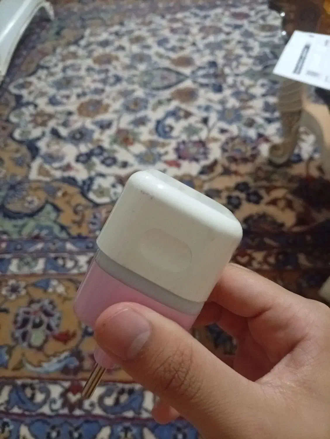 کله گیر آیفون ۲۰ ولتی اورجینال|لوازم جانبی موبایل و تبلت|لاهیجان, شیشه گران|دیوار