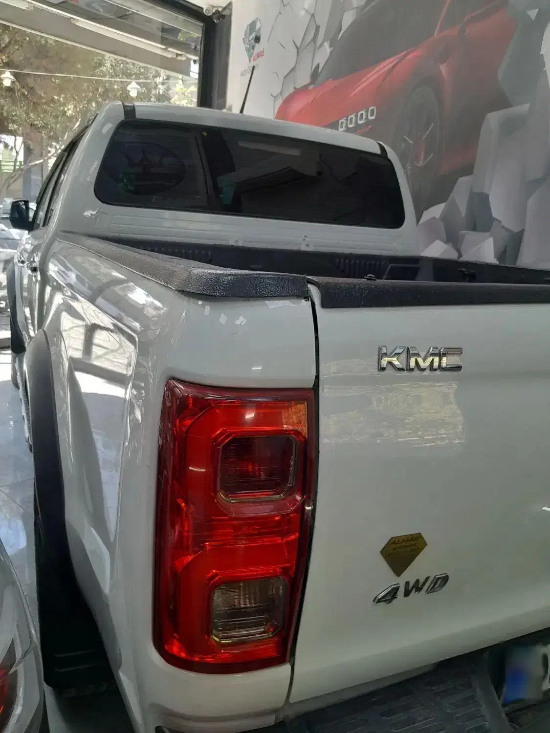 کی ام سی ۱۴۰۰|خودرو سواری و وانت|اصفهان, کوجان|دیوار