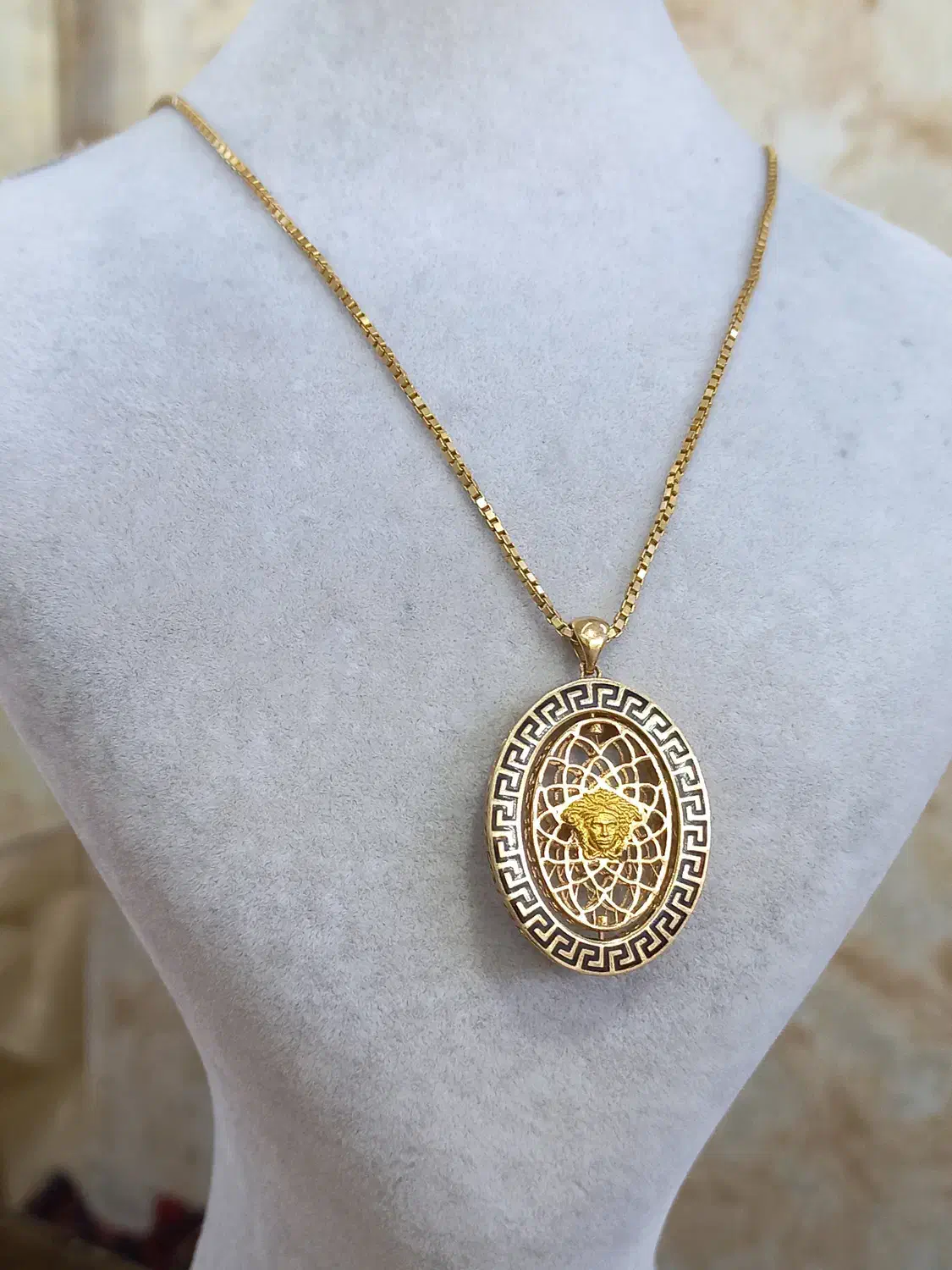 طلا مدال دوطرفه ورساچه و زنجیردیپلمات(بدون اجرت)|جواهرات|تبریز, |دیوار