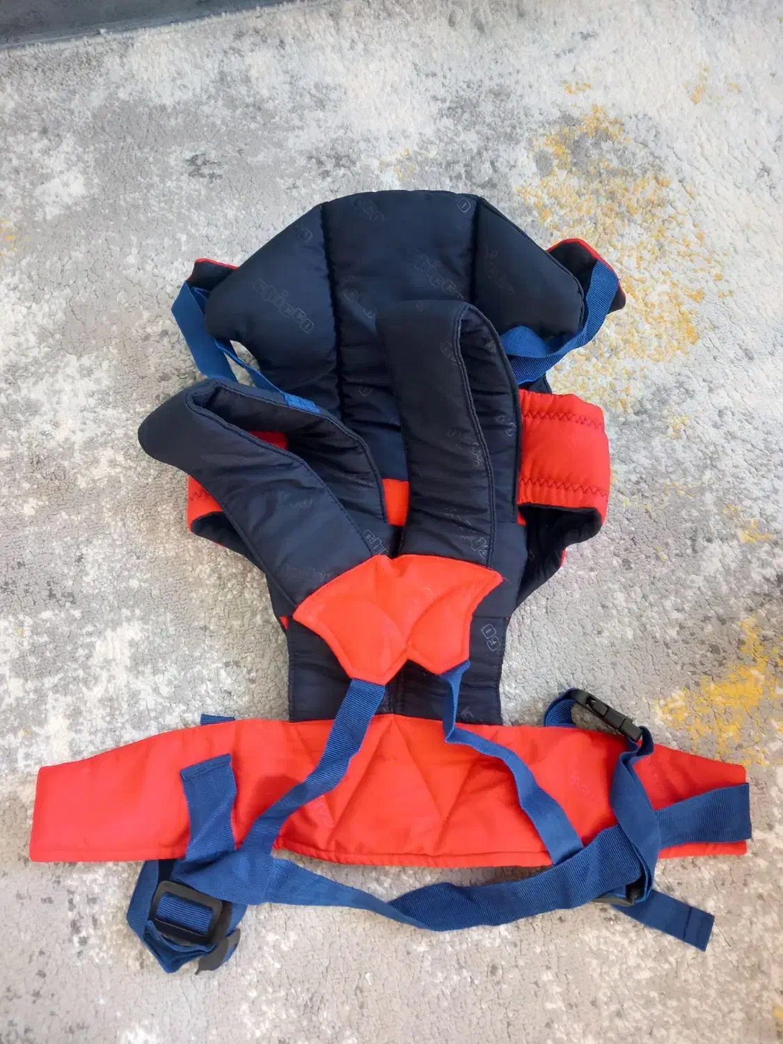 آغوش بچه|کالسکه و لوازم جانبی|بومهن, |دیوار