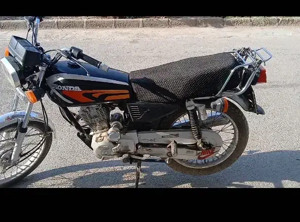 موتور 150 کاربرات|موتورسیکلت|اصفهان, باغ فدک|دیوار