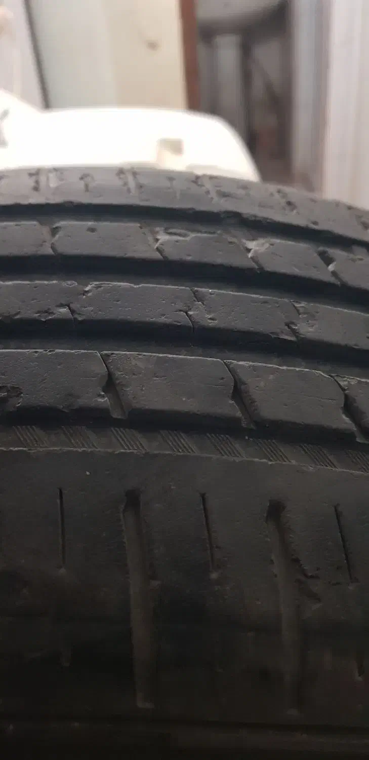 لاستیک ۲۰۵ دور ۱۵|قطعات یدکی و لوازم جانبی|زابل, |دیوار