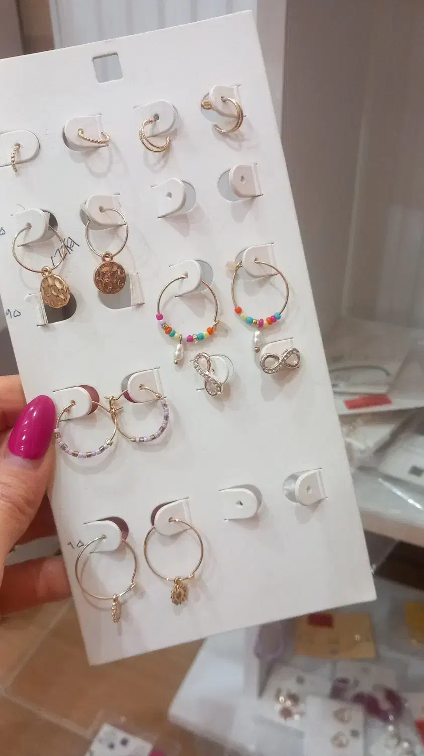 انواع گوشواره و انگشتر نو|بدلیجات|سمنان, |دیوار