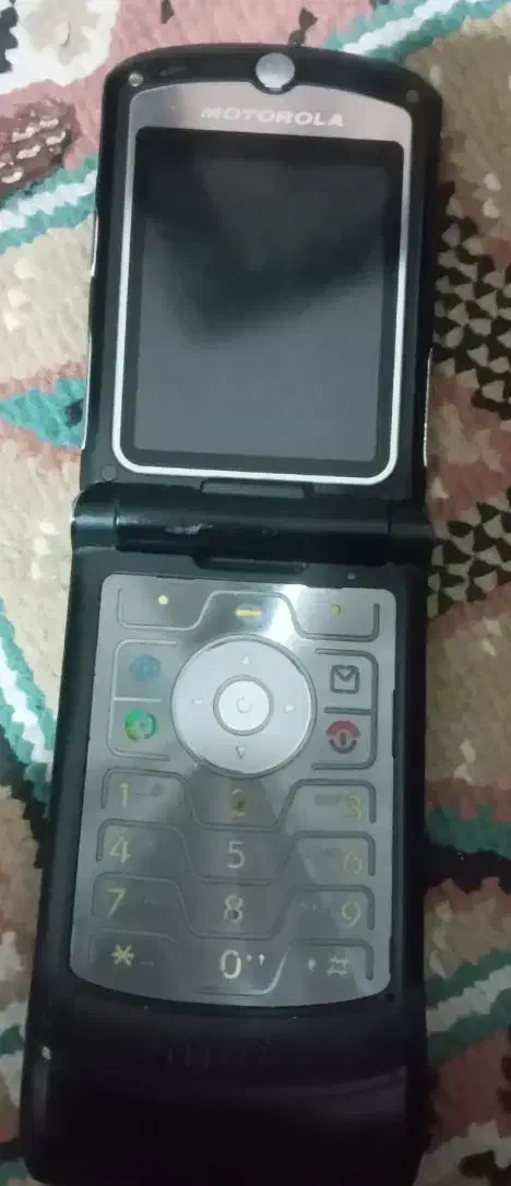 گوشی موبایل موتورولا V 3 آنتیک|موبایل|کرج, پیشاهنگی|دیوار
