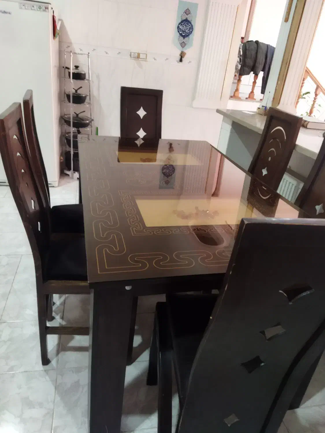 میز نهار خوری|میز و صندلی غذاخوری|فردوس (خراسان), |دیوار