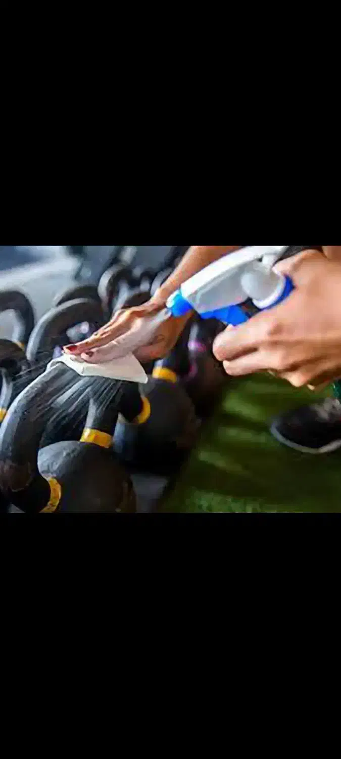 نظافتچی خانم (سالن بدنسازی)|استخدام سرایداری و نظافت|تهران, آرارات|دیوار