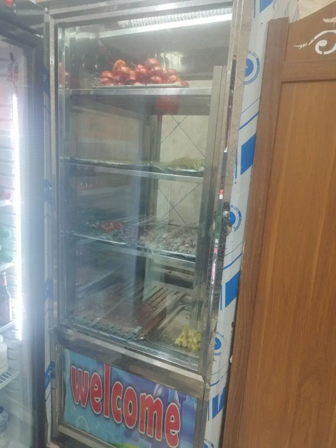 یخچال ایستاده ویترینی|فروشگاه و مغازه|شاهین‌شهر, اقبال لاهوری|دیوار