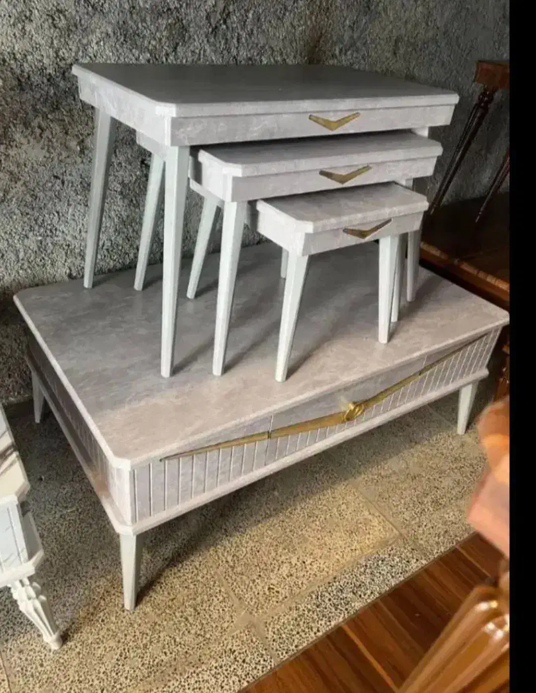 جلومبلی|مبلمان خانگی و میز عسلی|میناب, |دیوار