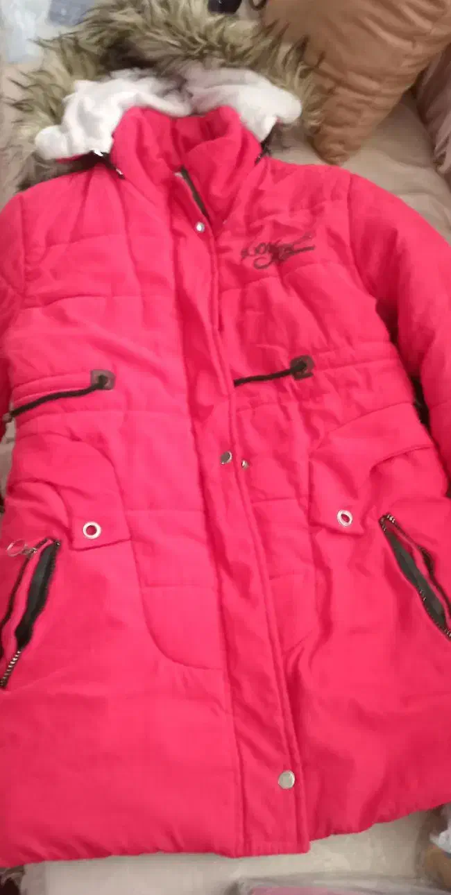 دو عدد کاپشن دخترانه خزدار در حد نو|کفش و لباس بچه|تبریز, |دیوار