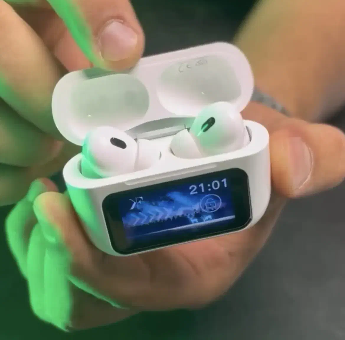 تعدادی لوازم دکوری و دیجیتال نو با قیمت عمده ۱۴۰۳|لوازم جانبی موبایل و تبلت|کرمان, |دیوار