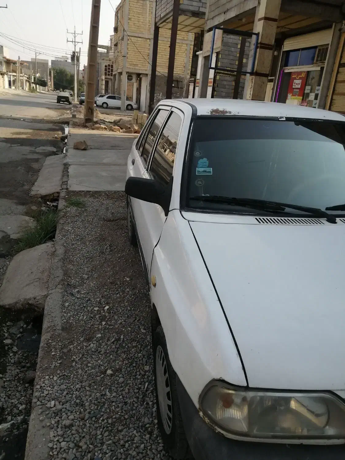 پراید مدل 82سفید|خودرو سواری و وانت|شوشتر, |دیوار