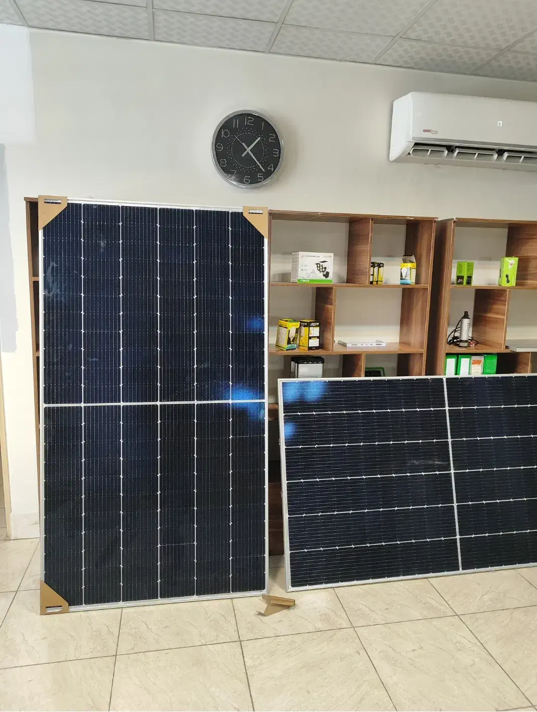 فروش ویژه پنل خورشیدی 565 وات مونو|عمدهفروشی|تهران, دربند|دیوار