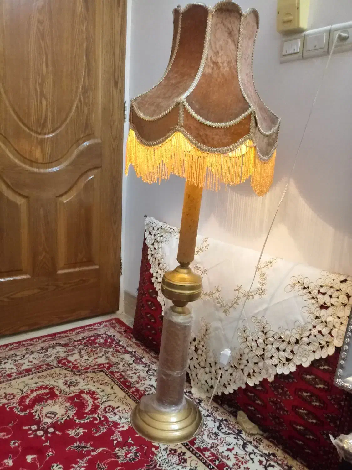 فروش اباژور بلند وکوتا|چراغ خواب و آباژور|یزد, |دیوار