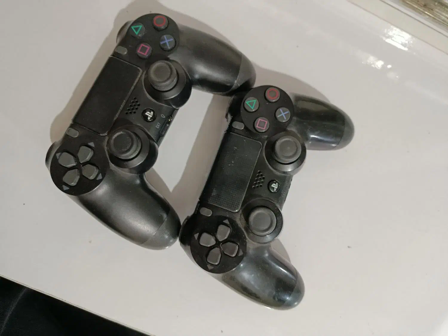 دو عدد دسته بازی اصلی|کنسول، بازی ویدئویی و آنلاین|مشهد, موعود|دیوار