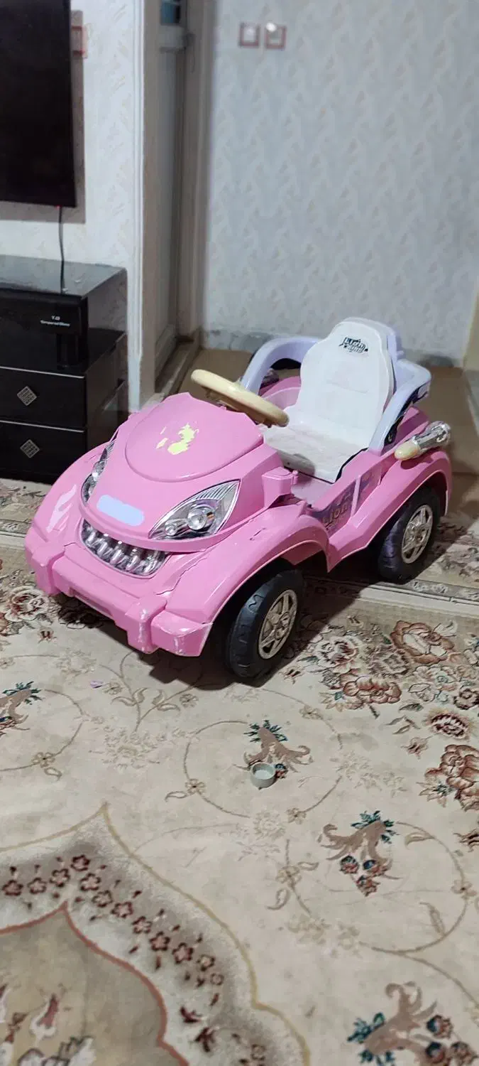 ماشین شارژی|اسباب‌بازی بچه|قم, پردیسان|دیوار