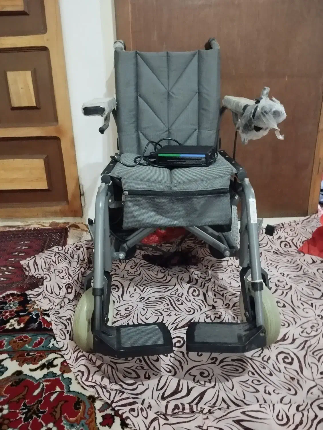 ویلچربرقی  ویلچر برقی تاشو نو|آرایشی، بهداشتی، درمانی|تبریز, |دیوار