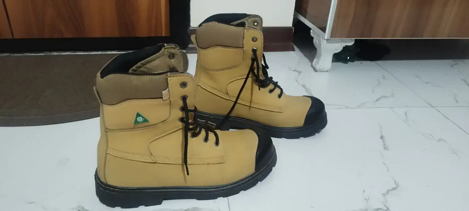 کفش کوهنوردی|کوهنوردی و کمپینگ|شیروان (خراسان), |دیوار