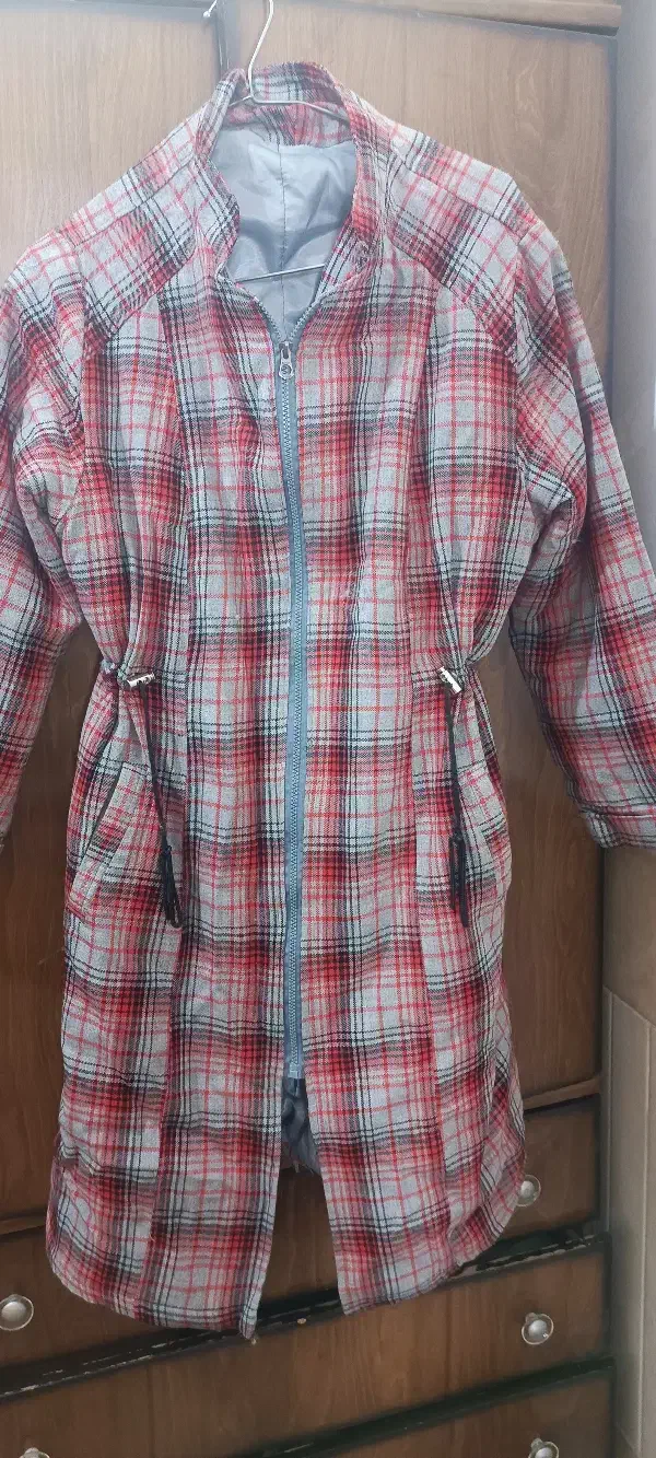 پالتو آماده نیست سفارشی دوختم|لباس|قم, شاه ابراهیم|دیوار