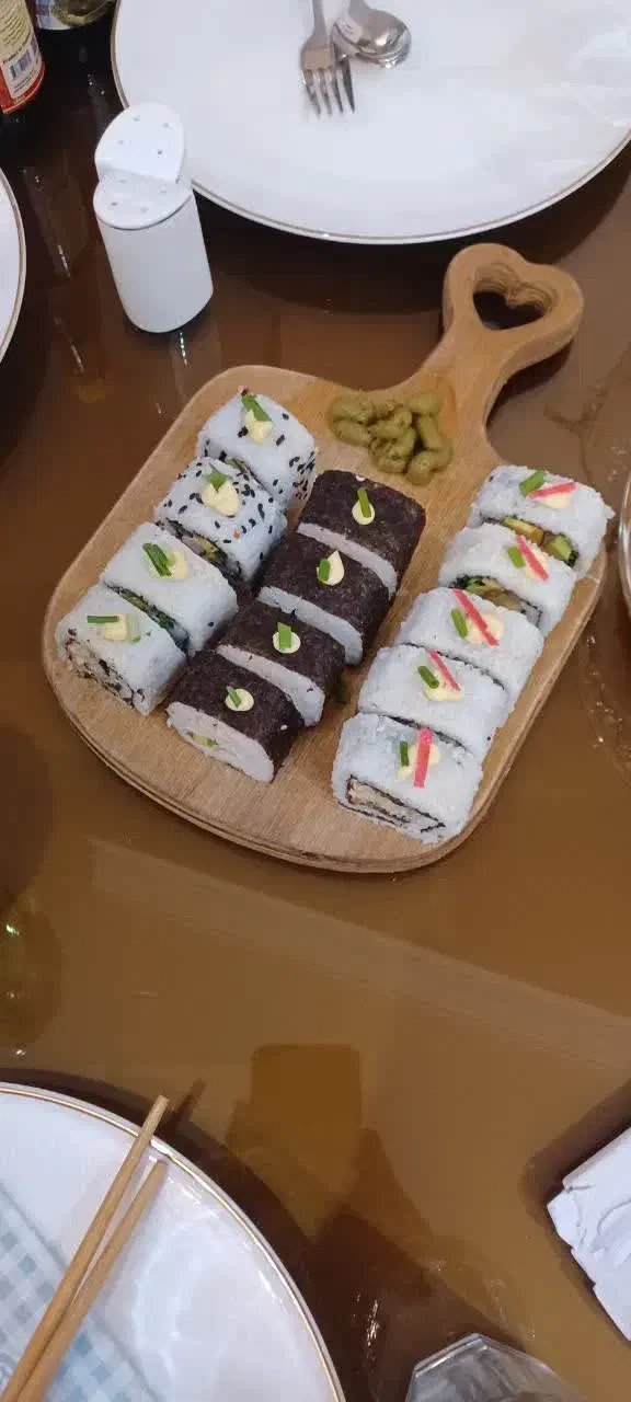 سوشی انواع سوشی،sushi ملزومات سوشی|خدمات پذیرایی، مراسم|تهران, شهران شمالی|دیوار