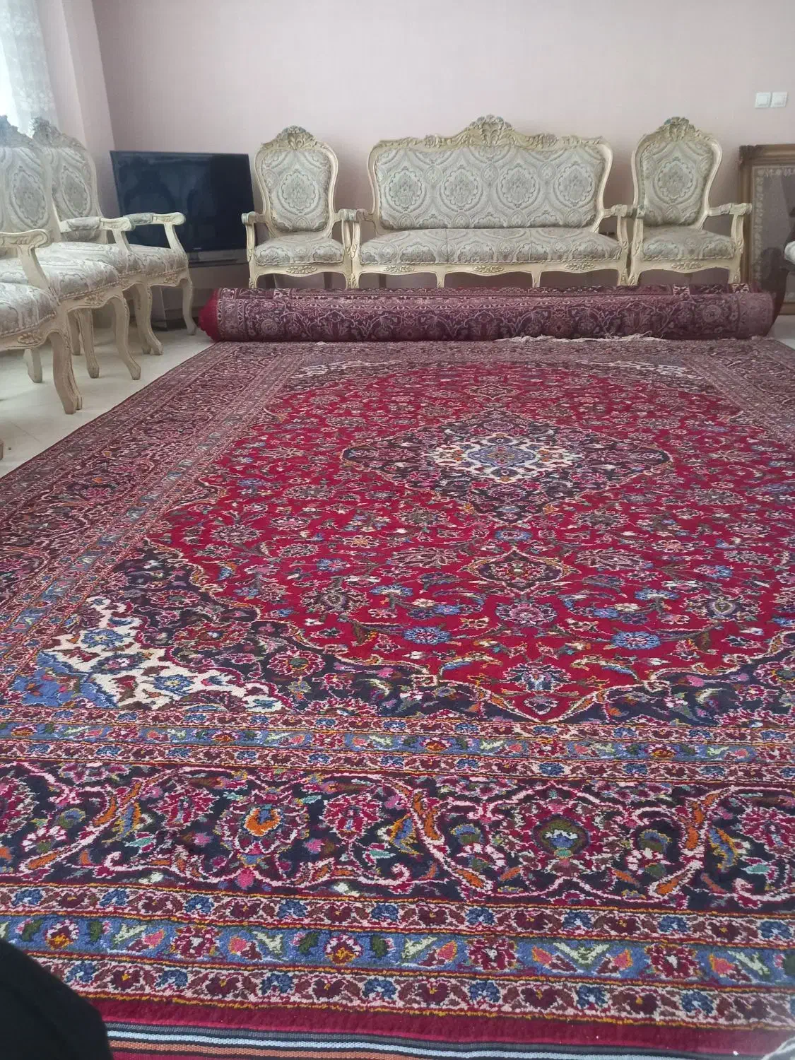 فرش دستباف نجف آبادی|فرش|اصفهان, دستگرده|دیوار