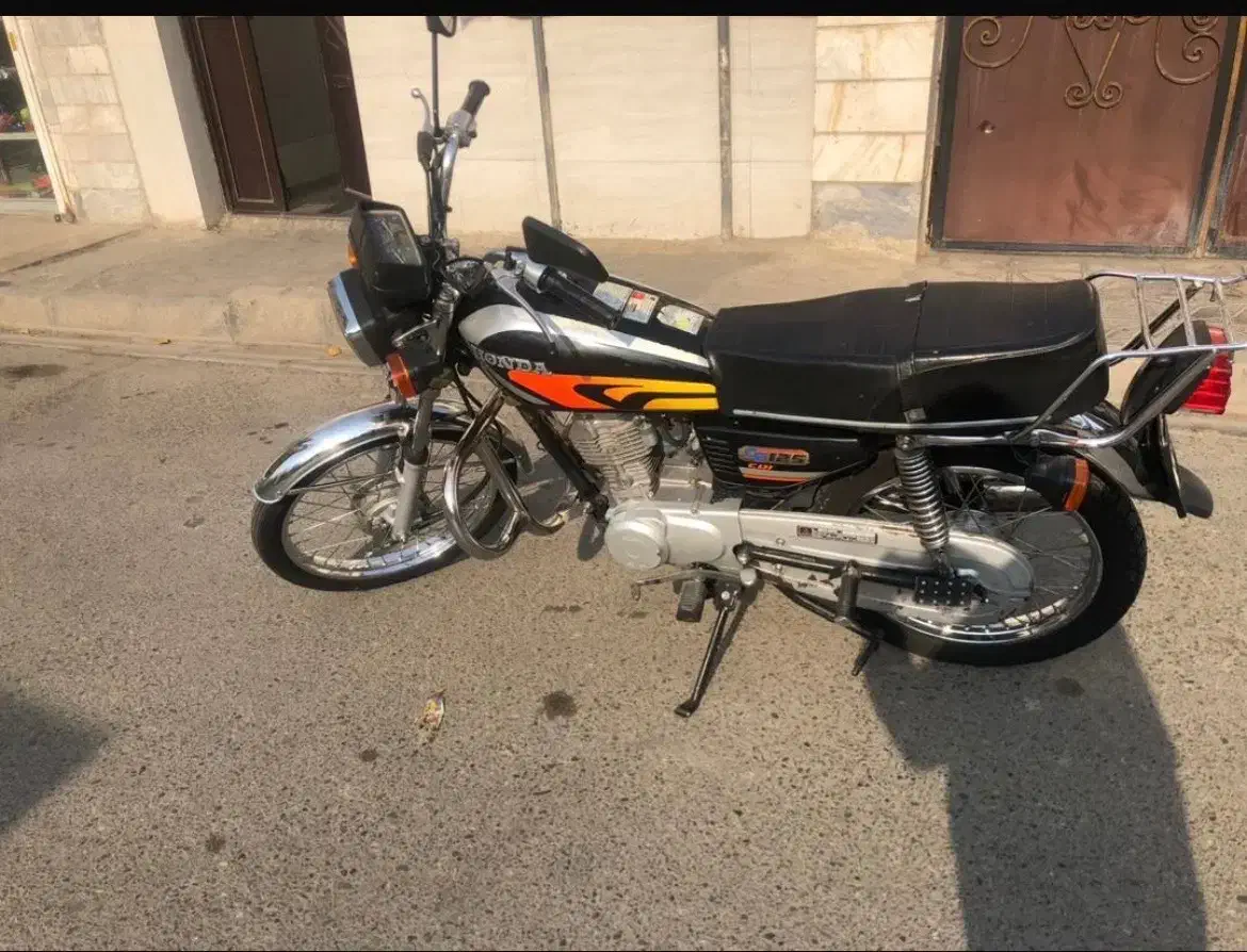 هوندا مدل۹۷پیشرو|موتورسیکلت|تهران, نازیآباد|دیوار