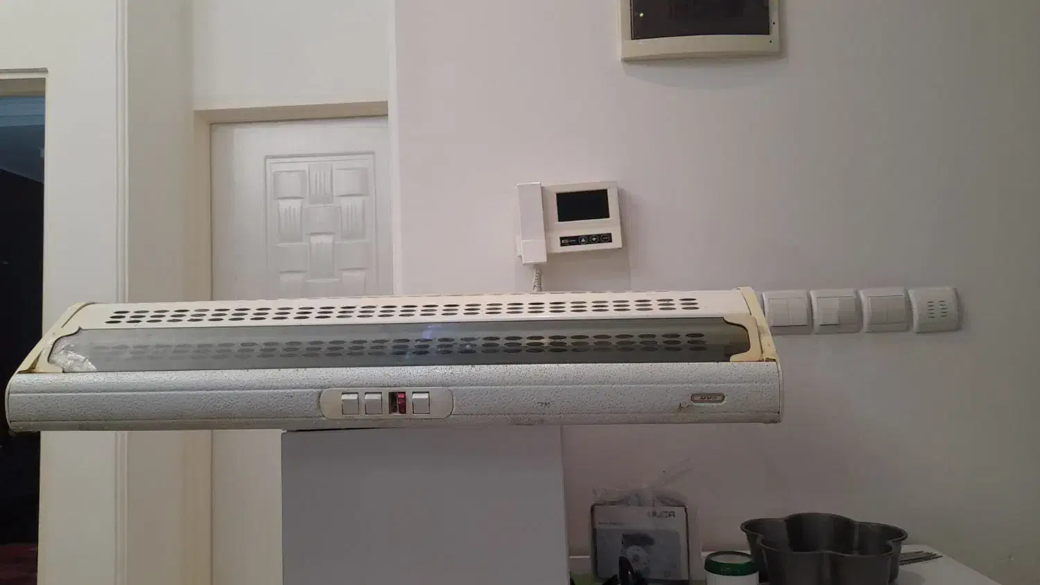 هود|هود|گرگان, |دیوار