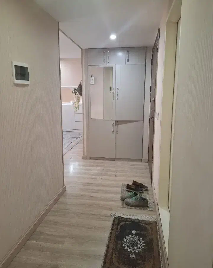 ۱۳۵ متر/۳ خواب / ویلایی /بسیار تمییز/اردستانی