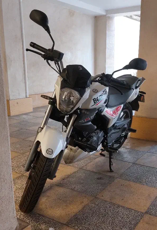 بنلی ۱۵۰ در حد نو|موتورسیکلت|رشت, خمیران زاهدان|دیوار