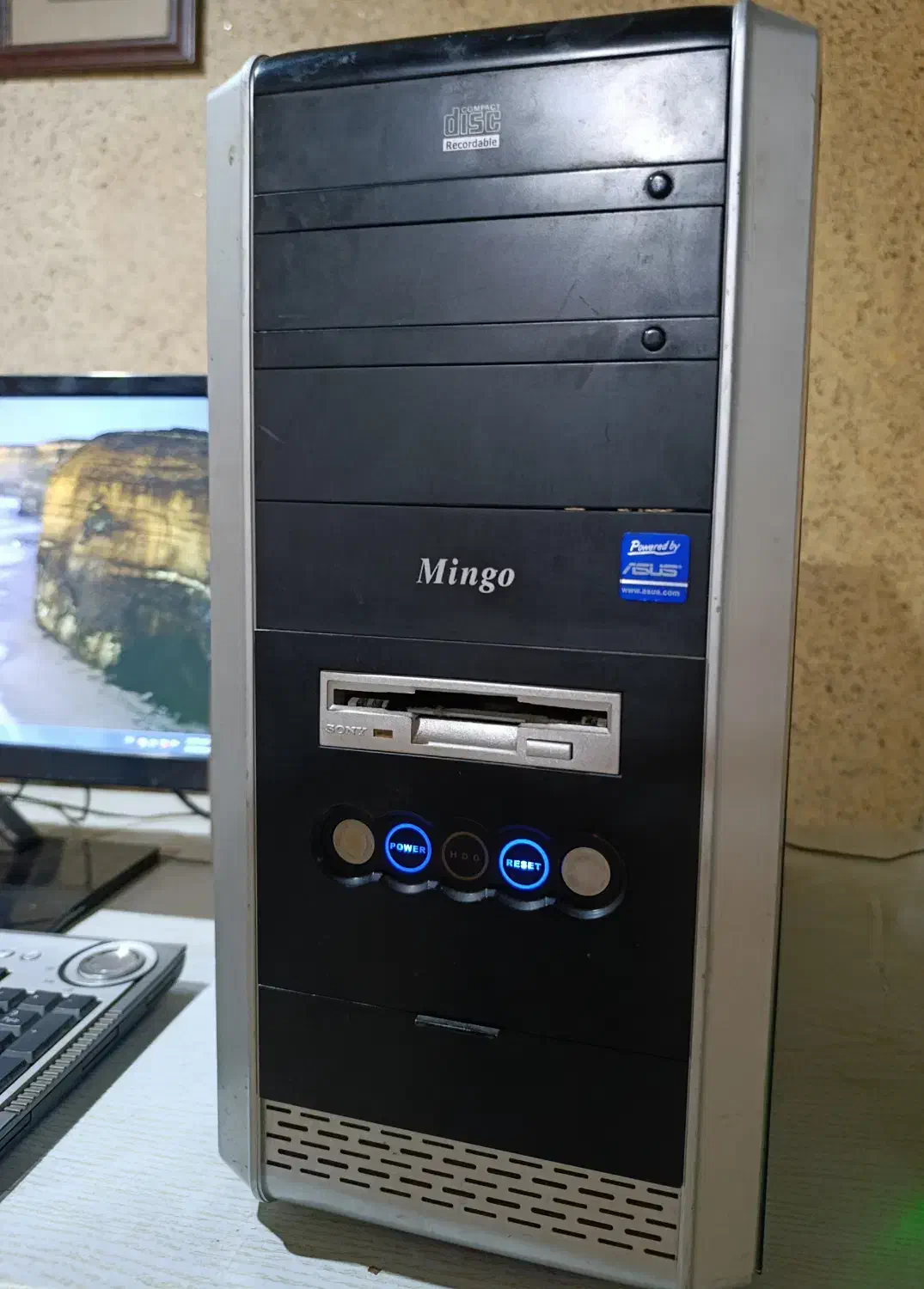 کامپیوتر دست دوم کامل با مانیتور و اسپیکر|رایانه رومیزی|املش, |دیوار