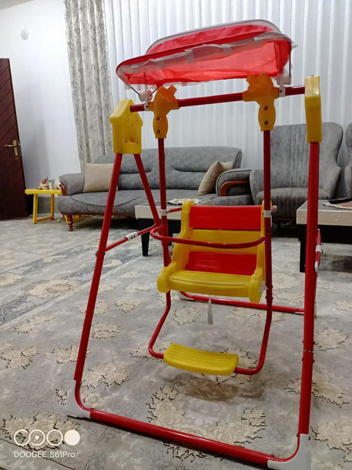 تاب ایستاده|اسباب‌‌بازی|بانه, |دیوار