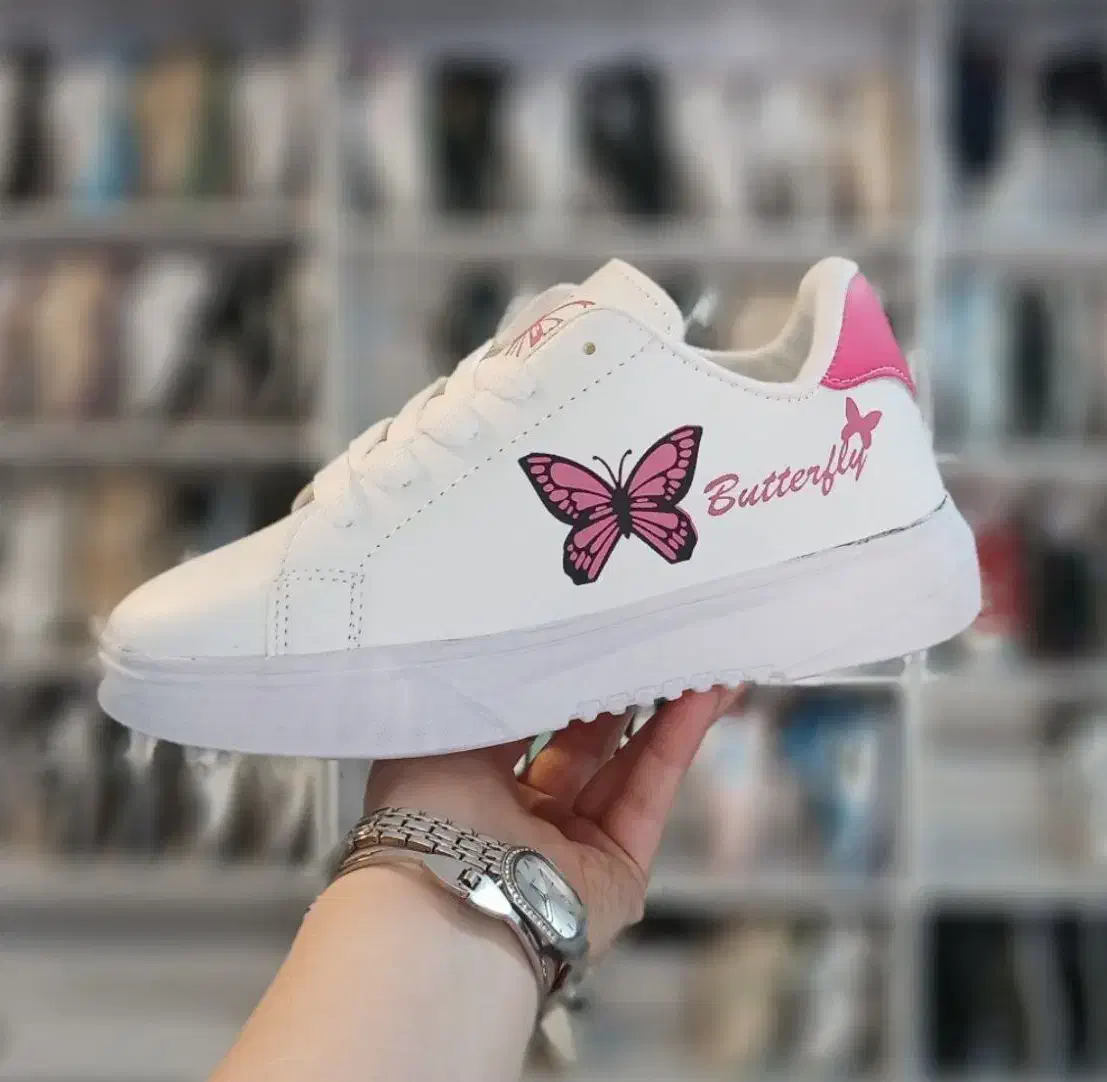 کتونی ونس پروانه ای ۳۷ تا ۴۰|کفش و لباس بچه|نهاوند, |دیوار