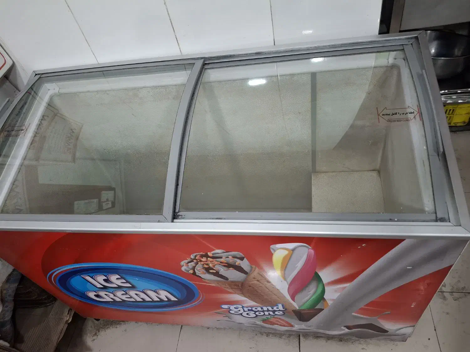 فریزر بستنی صندوقی درب شیشه ای|یخچال و فریزر|تهران, جنت‌آباد شمالی|دیوار