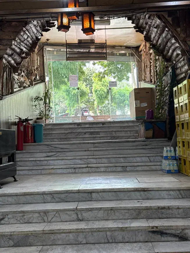 نیروی کار سری زن قلیان وسالن کار قهوه خانه چایخانه|استخدام خدمات فروشگاه و رستوران|شهریار, شهریار|دیوار