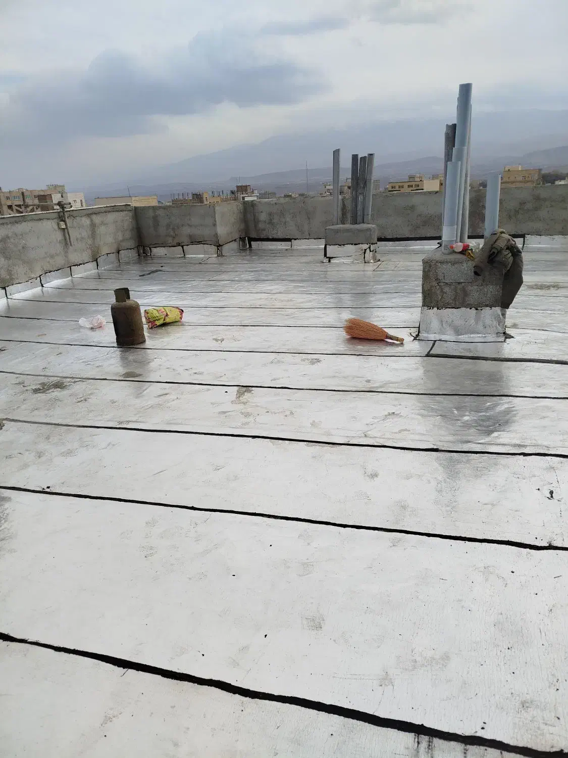 نصب ایزوگام و قیرگونی|خدمات پیشه و مهارت|اهر, |دیوار