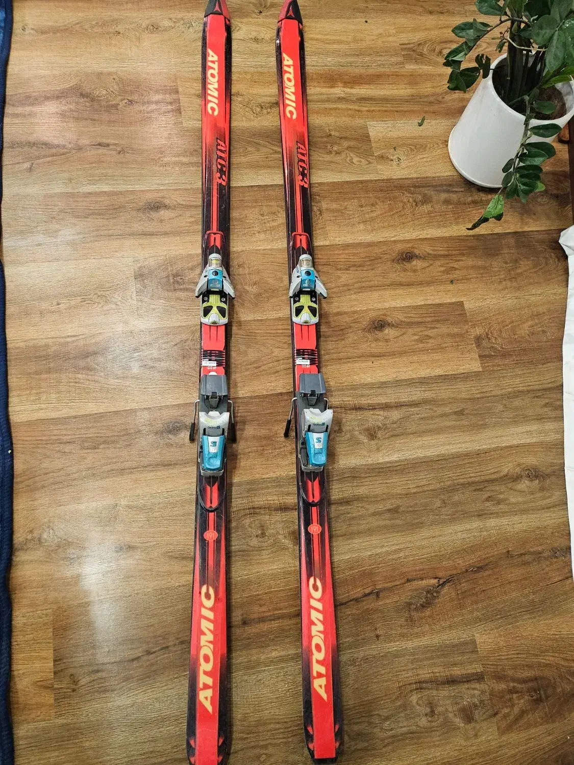 چوب اسکی|ورزشهای زمستانی|اسلامشهر, شهرک سعیدیه|دیوار