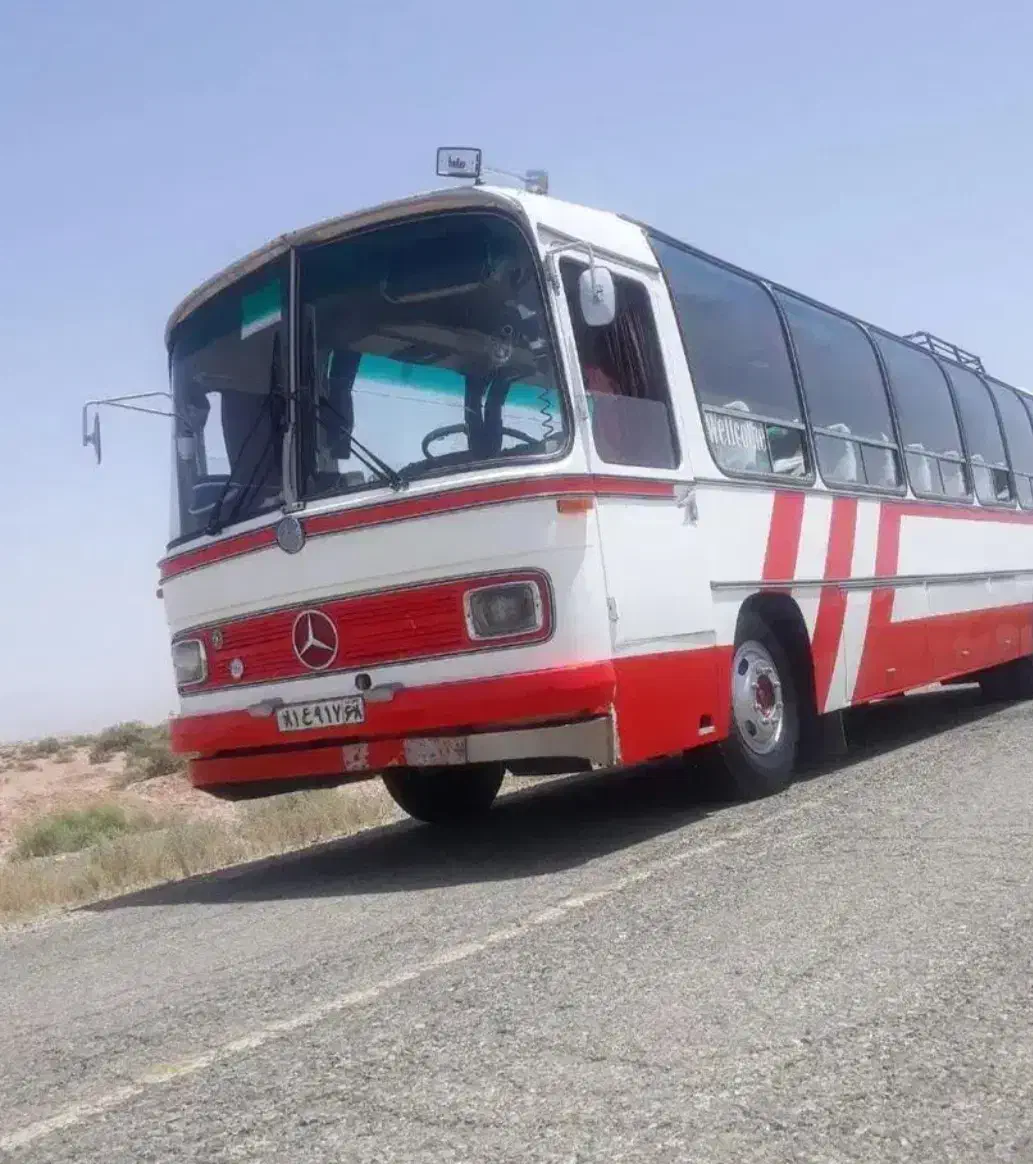 استخدام راننده پایه یک اتوبوس با مدرک کامل|استخدام حمل و نقل|تبریز, |دیوار