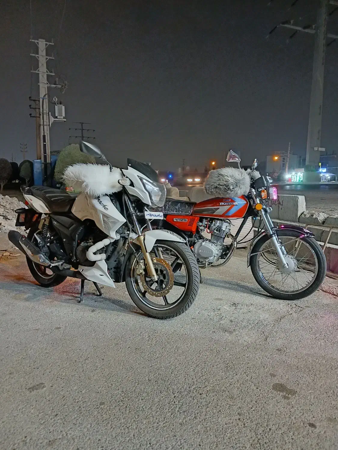 اپاچی ۱۸۰|موتورسیکلت|اندیشه, اندیشه فاز ۱|دیوار