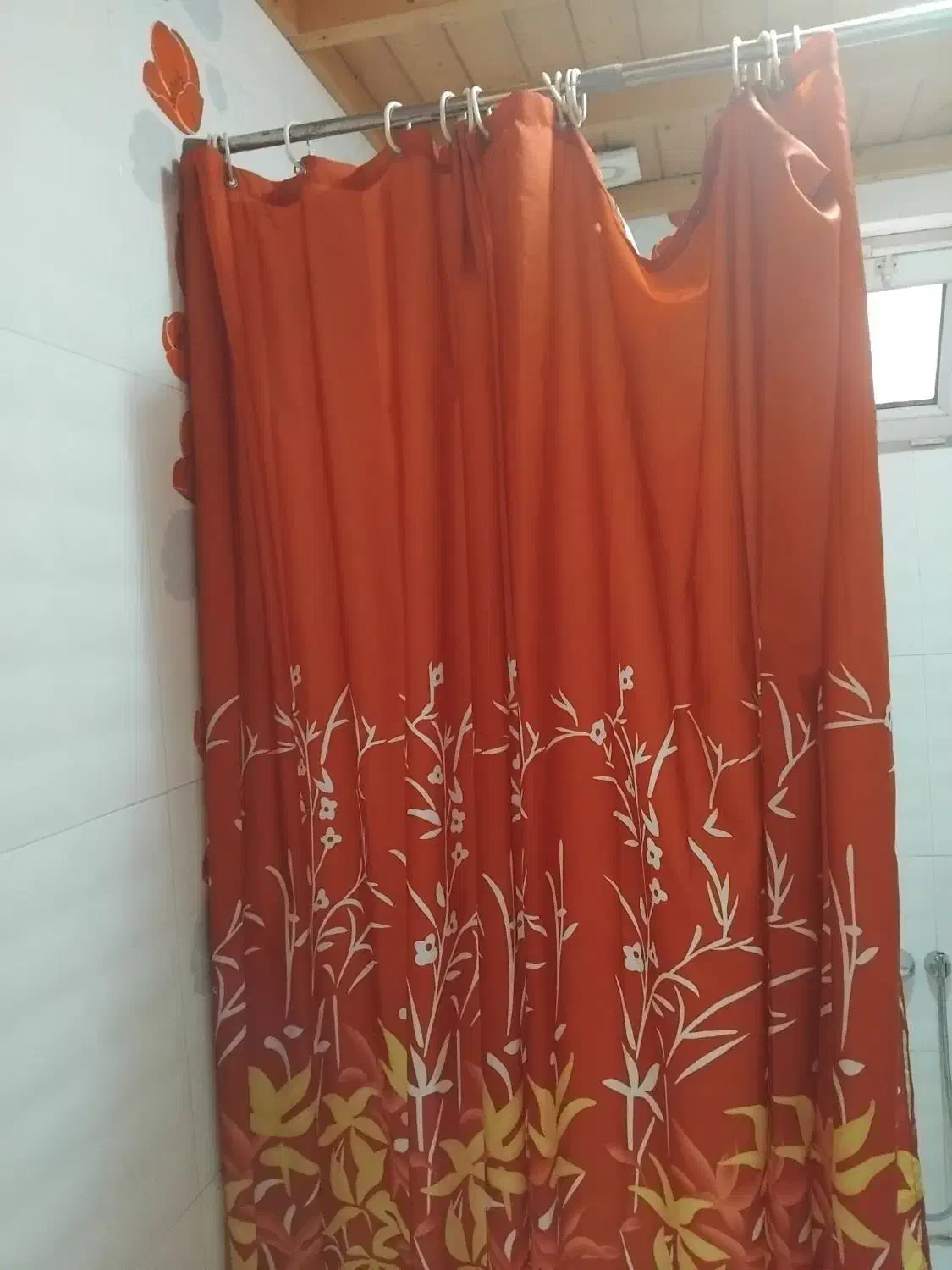 پرده حمام|پرده، رانر، رومیزی|رویان, |دیوار