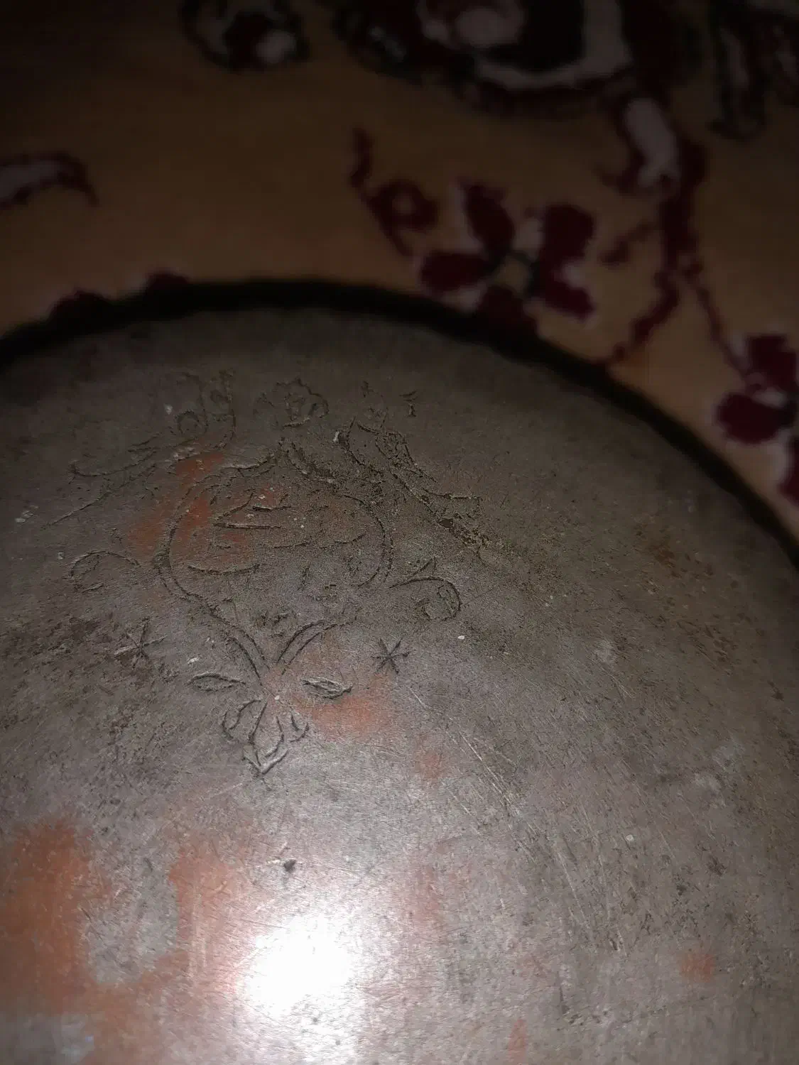 کاسه مسی قدیمی قدمت بالای ۲۰۰سال|کلکسیون اشیاء عتیقه|ساوه, |دیوار
