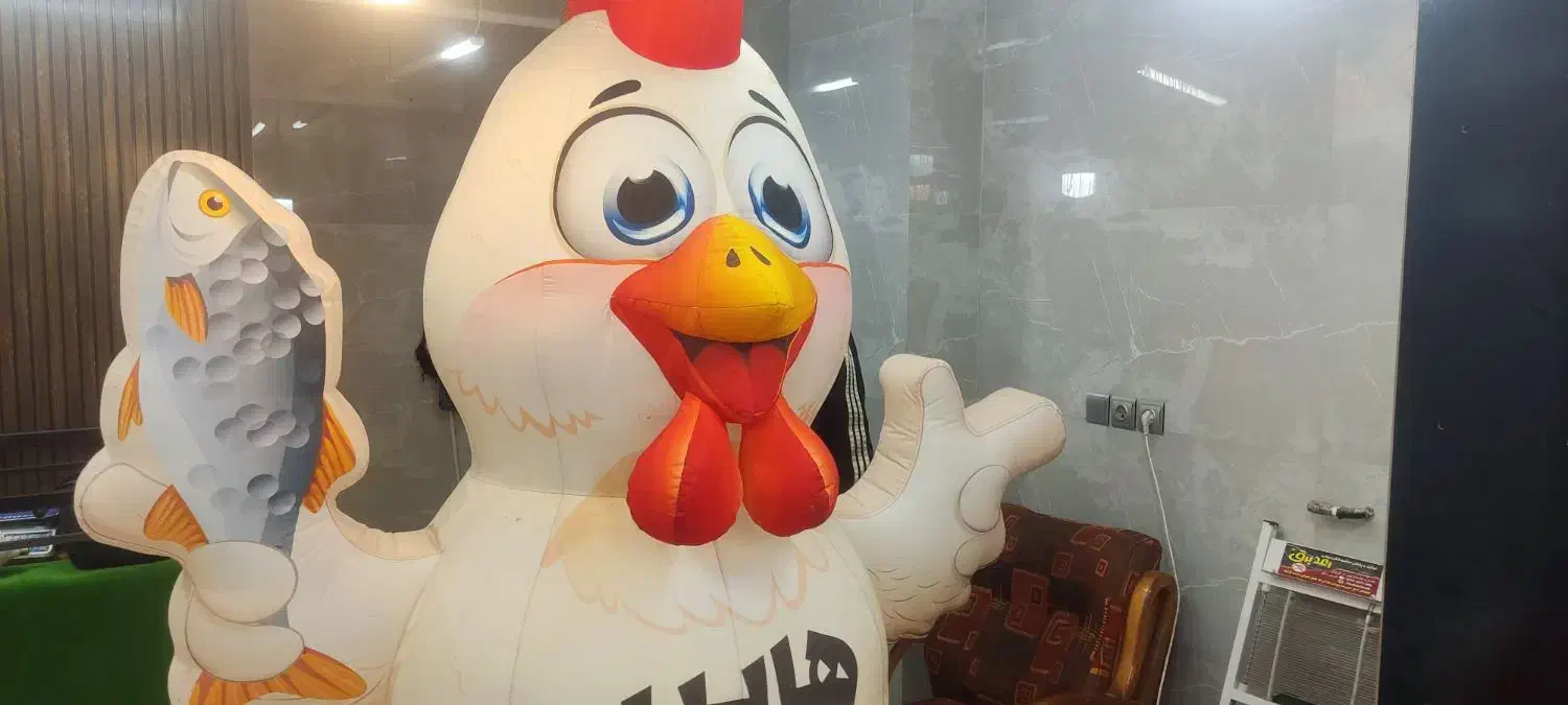 عروسک بادی|مجسمه، تندیس، ماکت|فولادشهر, C3|دیوار