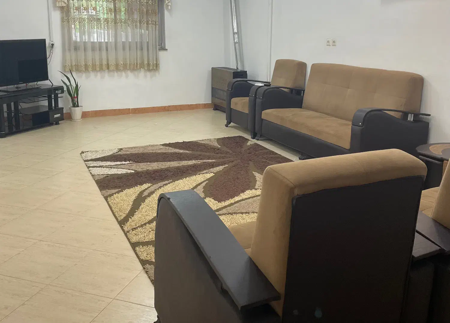 ویلا حیاط دار اطراف رشت|اجارهٔ کوتاهمدت ویلا و باغ|کوچصفهان, |دیوار