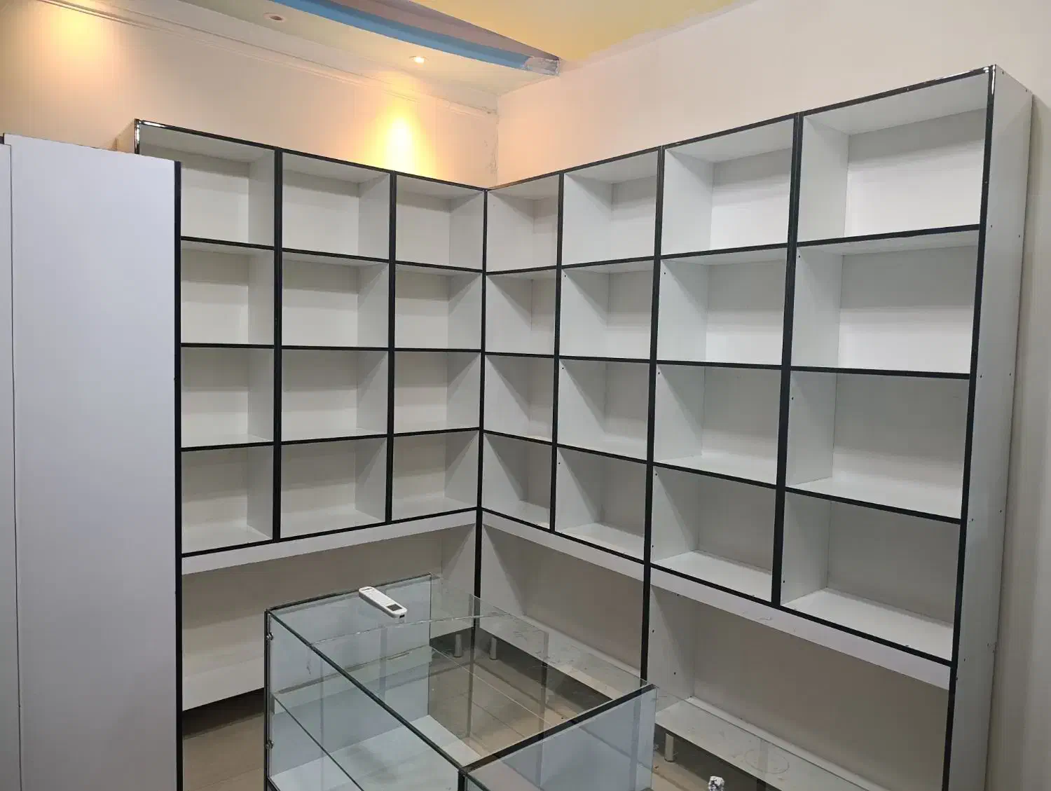 اجاره مغازه مجتمع روژینا|فروش مغازه و غرفه|ایوان, |دیوار