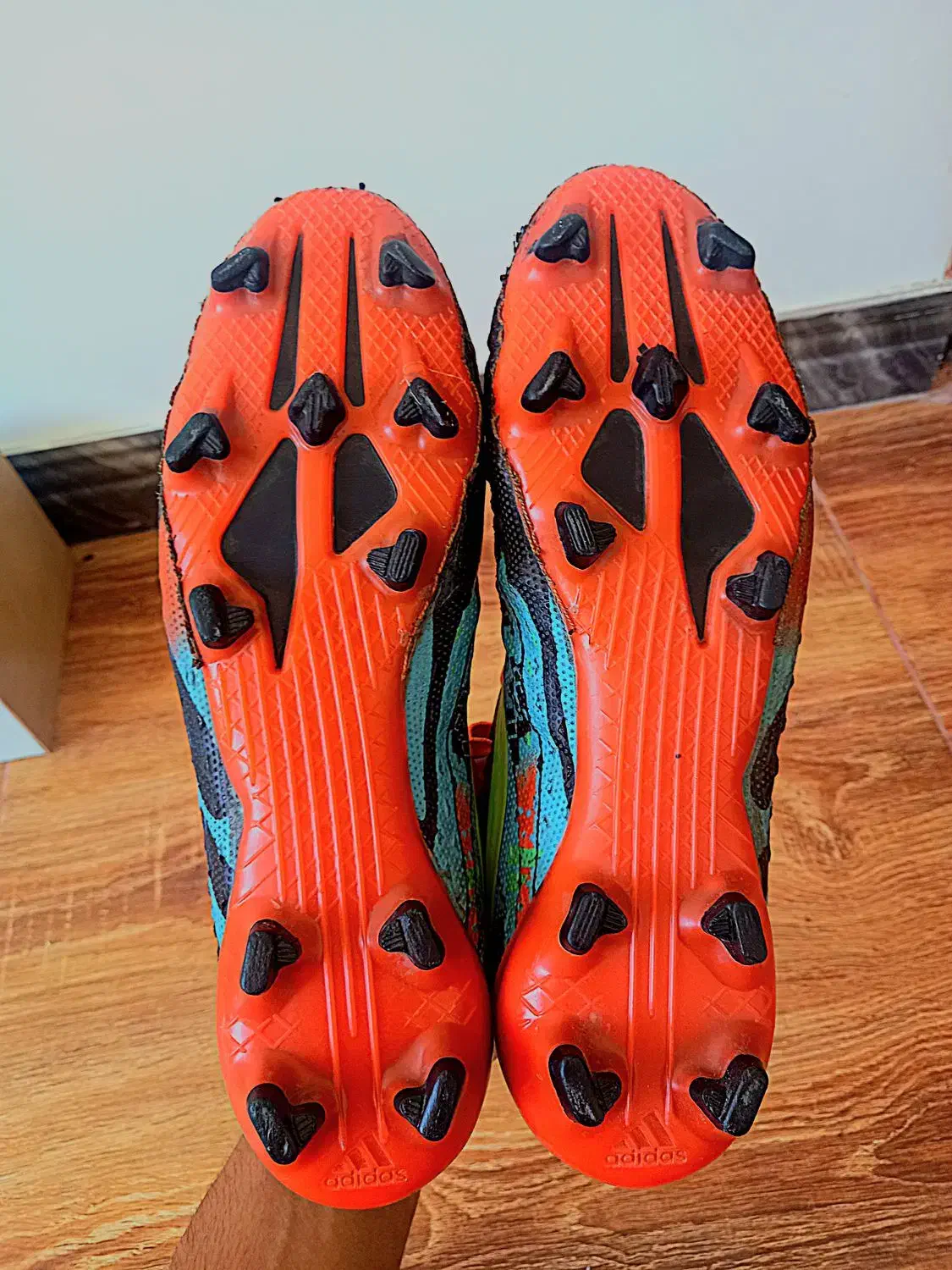 استوک آدیداس سایز ۴۱/۴۰|کیف، کفش، کمربند|قدس, شهرقدس|دیوار