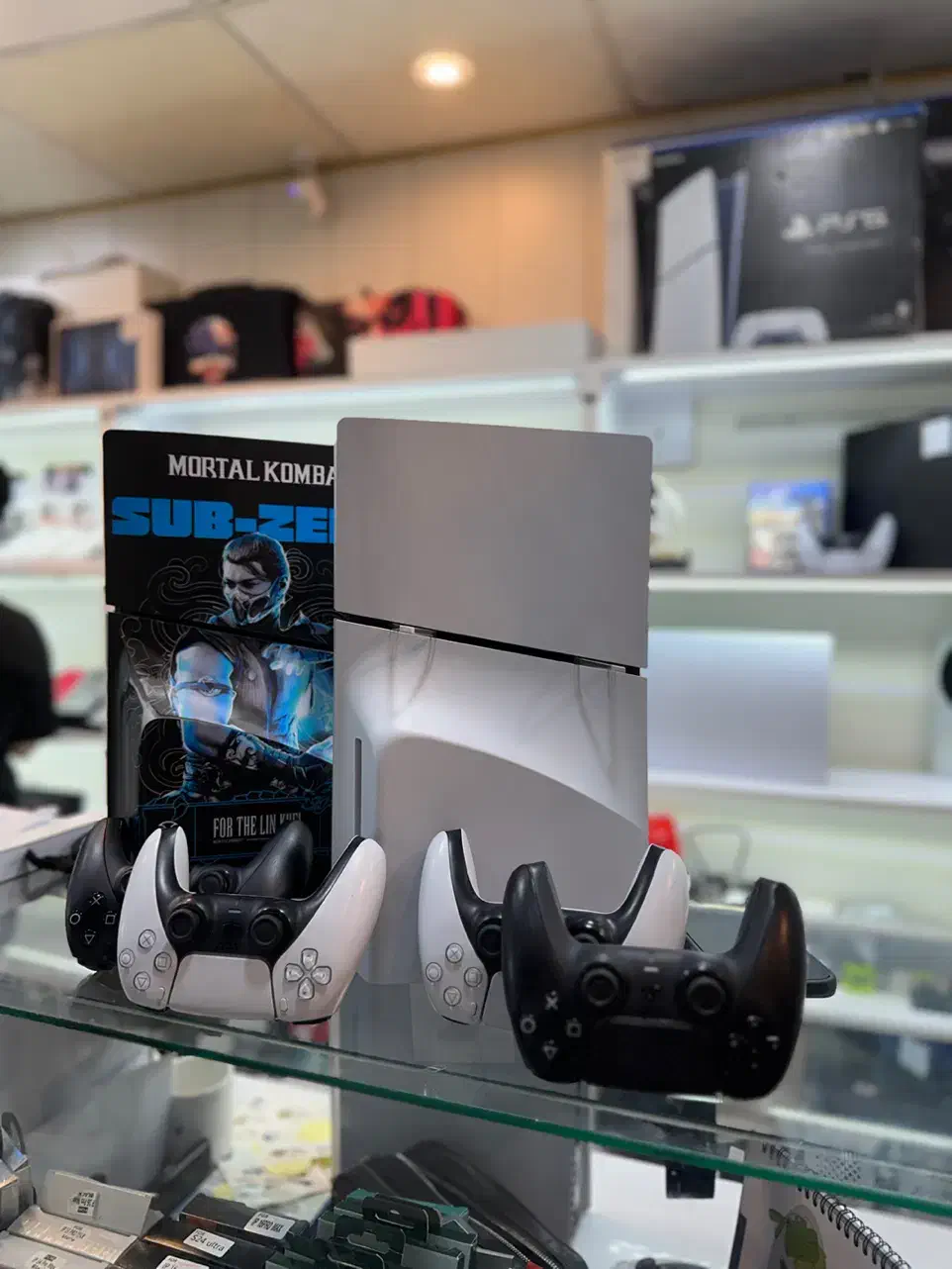 Ps5 slim 2016 دو دسته مشابه اکبند|کنسول، بازی ویدئویی و آنلاین|کرج, گوهردشت|دیوار