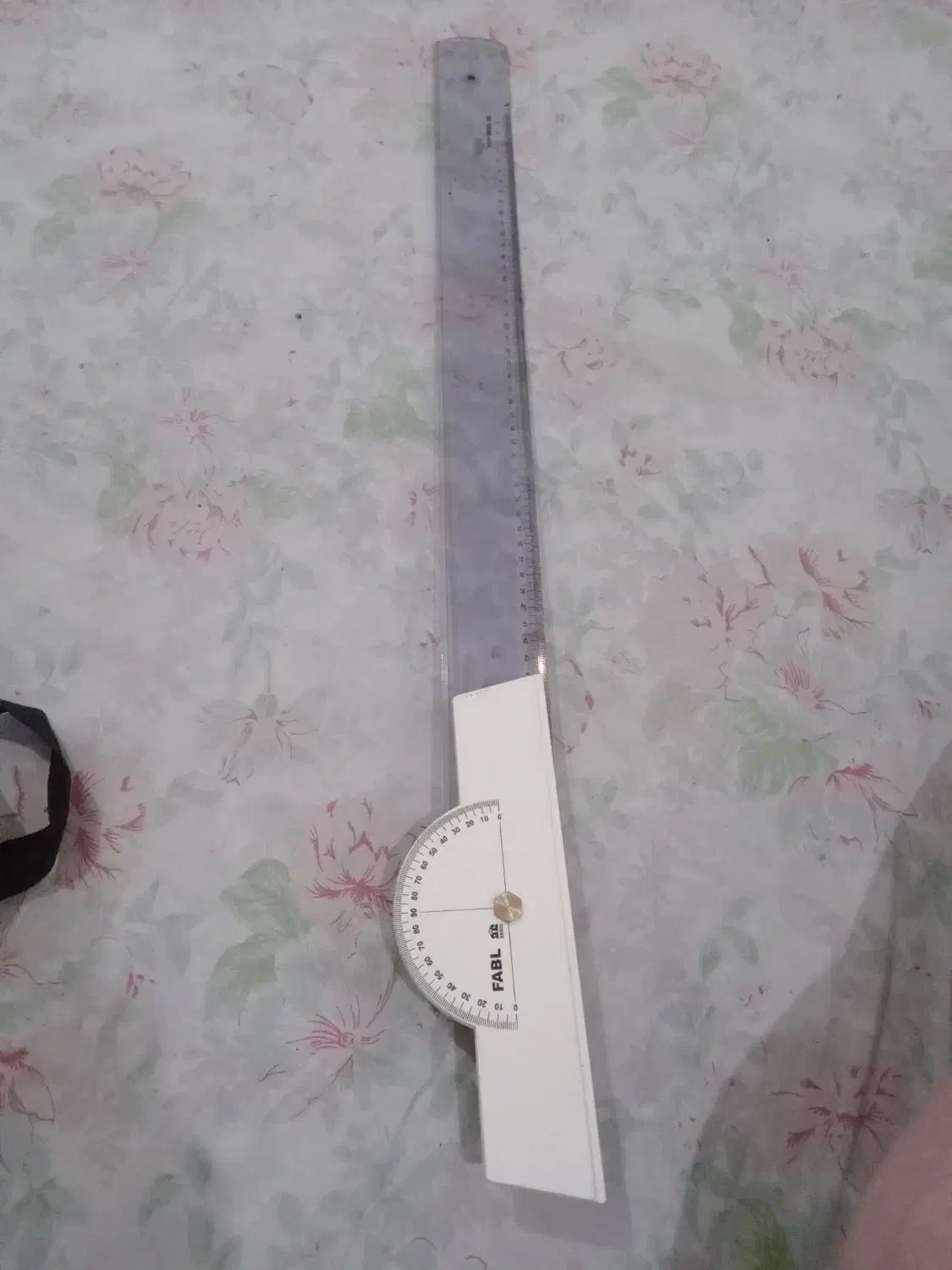 خط کش مهندسی|لوازم التحریر|رشت, دباغیان|دیوار