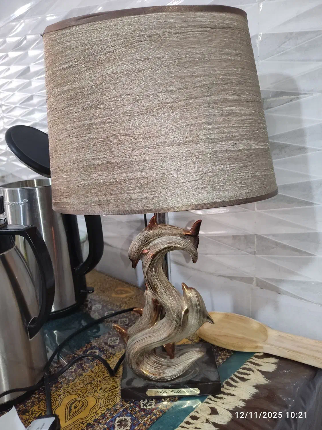 آباژور قدیمی|کلکسیون اشیاء عتیقه|شیراز, کرونی(خاتونک)|دیوار