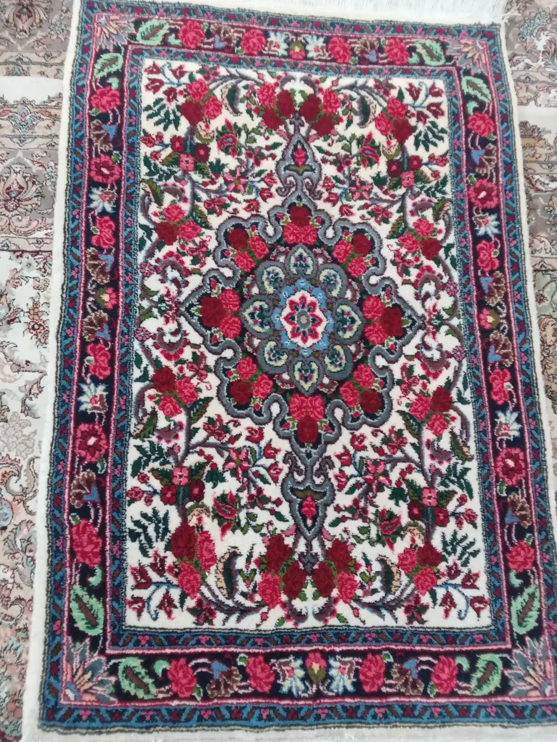 فرش وگلیم دستبافت|فرش|سنندج, |دیوار