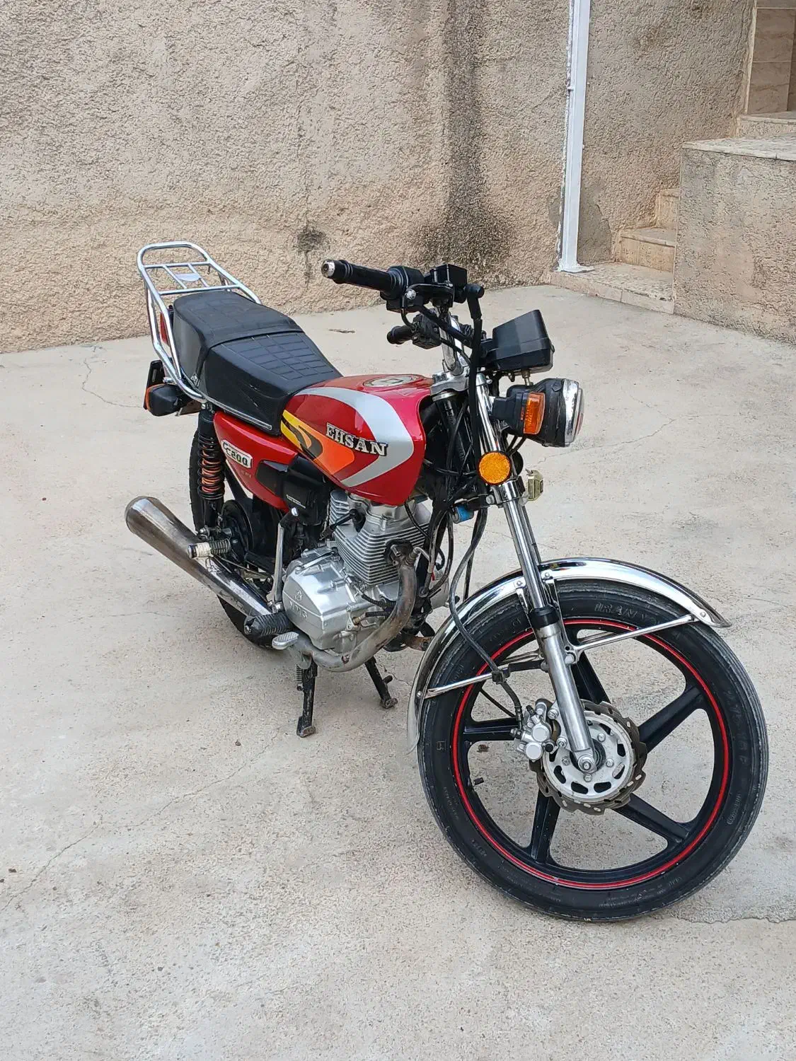 احسان تیزپر نیکتاز۴۰۲|موتورسیکلت|آشخانه, |دیوار